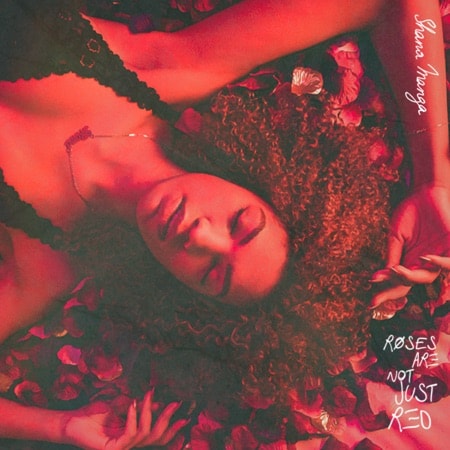 À l'écoute : "Rose are just not red", le premier EP de Shana Manga