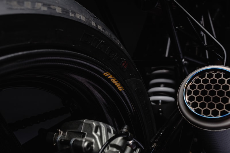Ce nouveau moto custom de Bad Winners a été spécialement imaginé pour le pilote de F1 Charles Leclerc