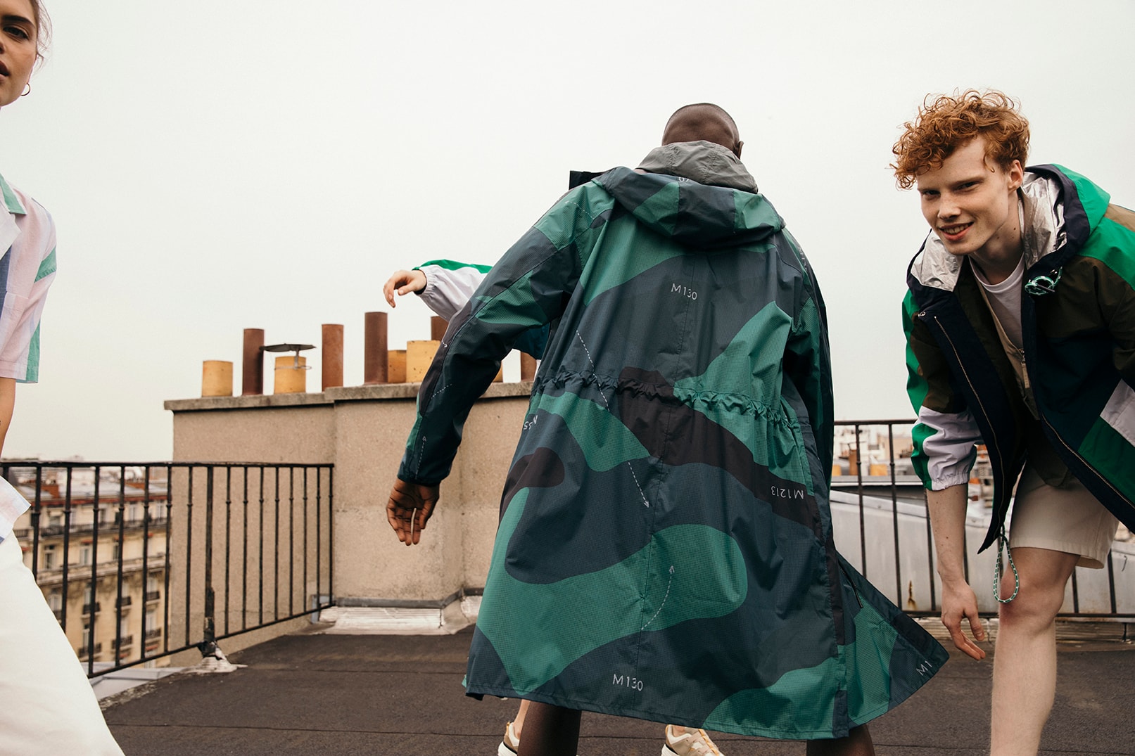 Aigle dévoile une (très belle) et colorée nouvelle collection