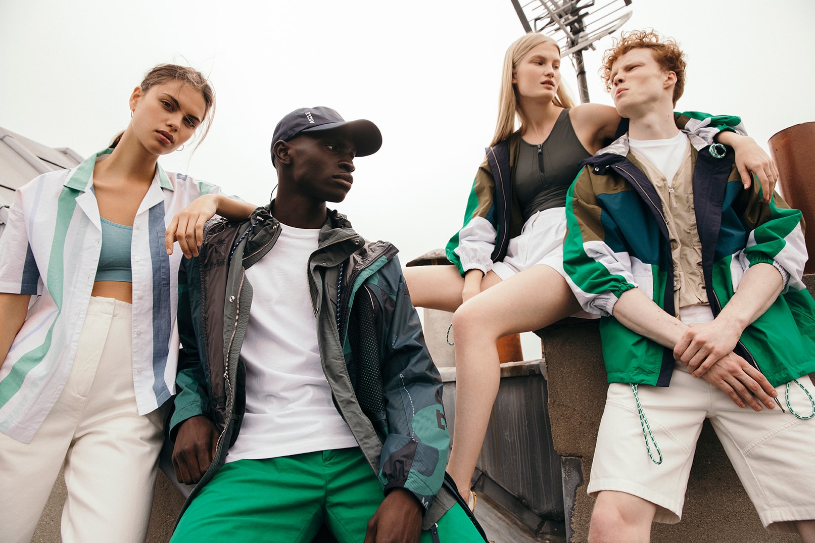 Aigle dévoile une (très belle) et colorée nouvelle collection