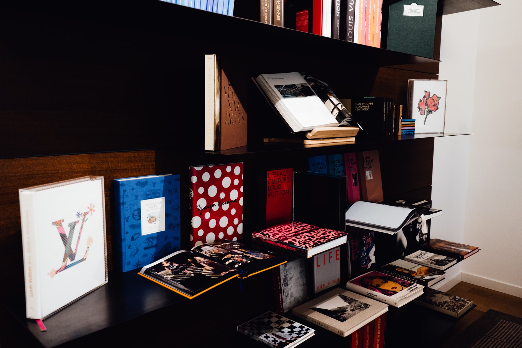 Studio Visite - Dans les ateliers chaussures et sneakers de Louis Vuitton