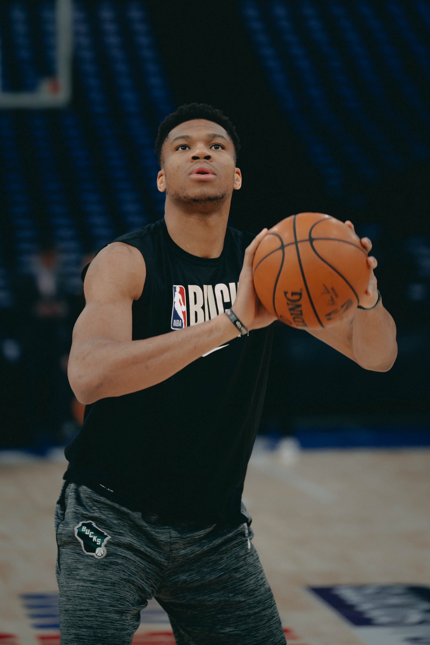 Mbappé, Neymar... Le PSG en force courtside du NBA Global Game de Paris