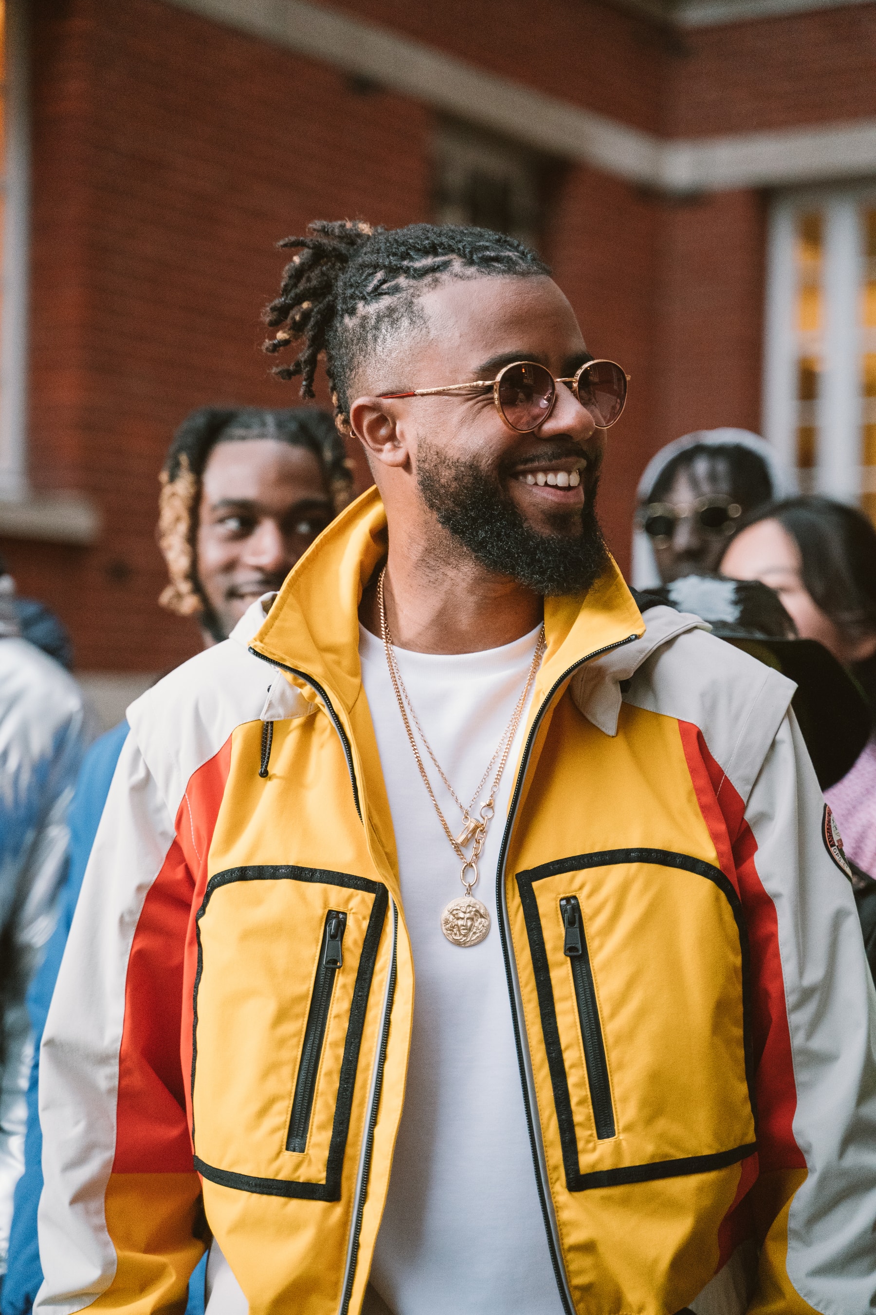 Lefa feat Dosseh : Dans les coulisses du clip de "Spécial"