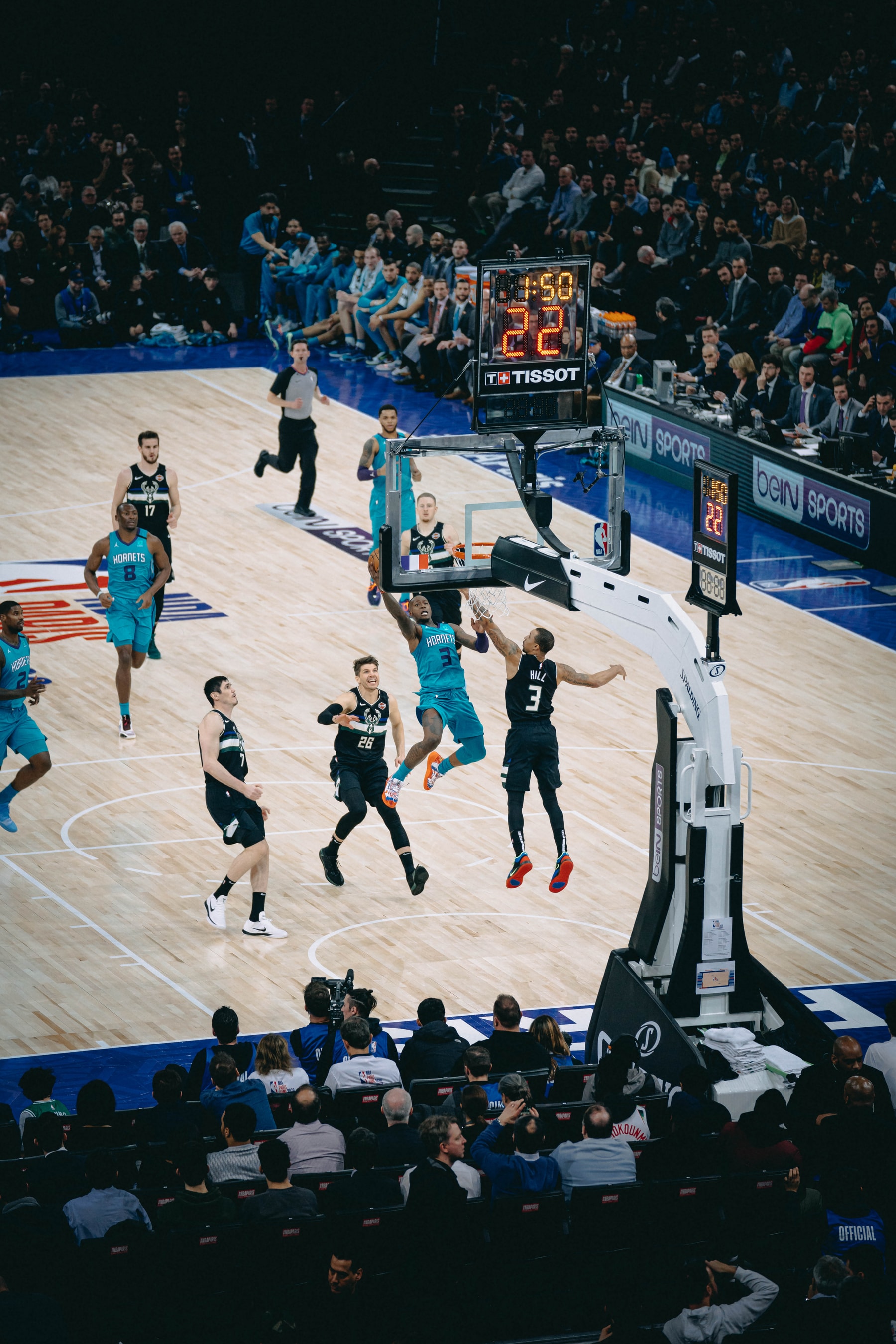 Mbappé, Neymar... Le PSG en force courtside du NBA Global Game de Paris
