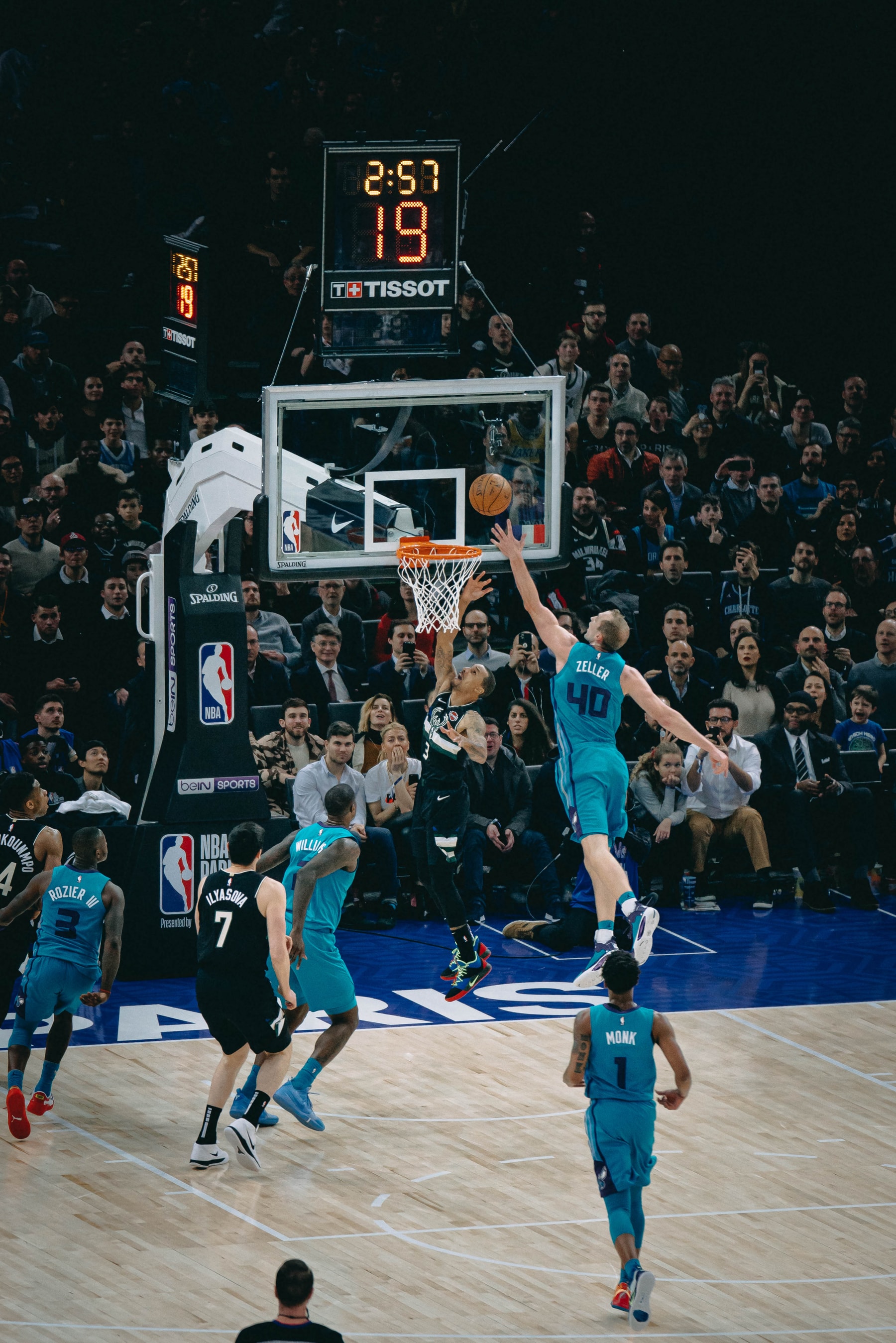 Mbappé, Neymar... Le PSG en force courtside du NBA Global Game de Paris