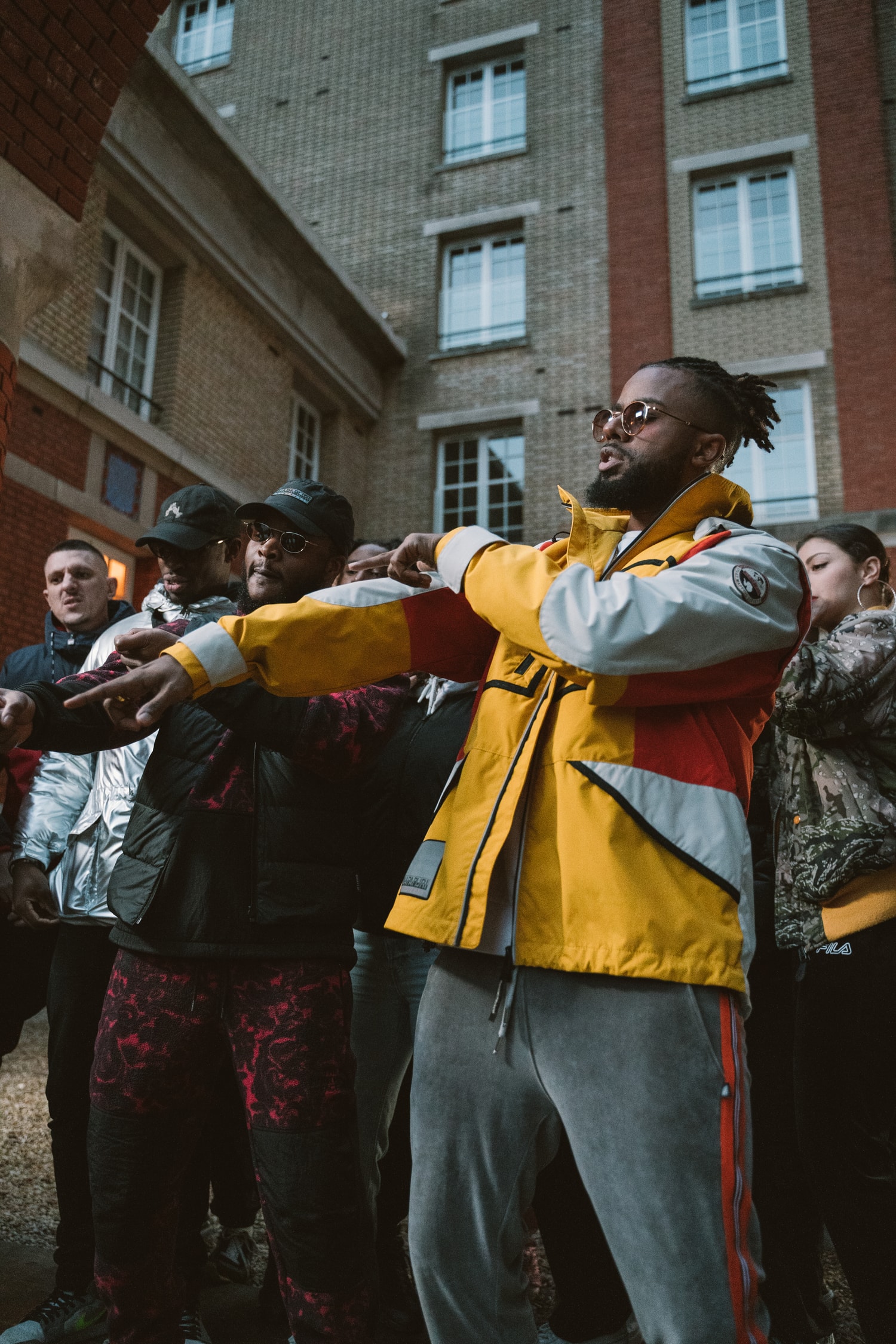 Lefa feat Dosseh : Dans les coulisses du clip de "Spécial"