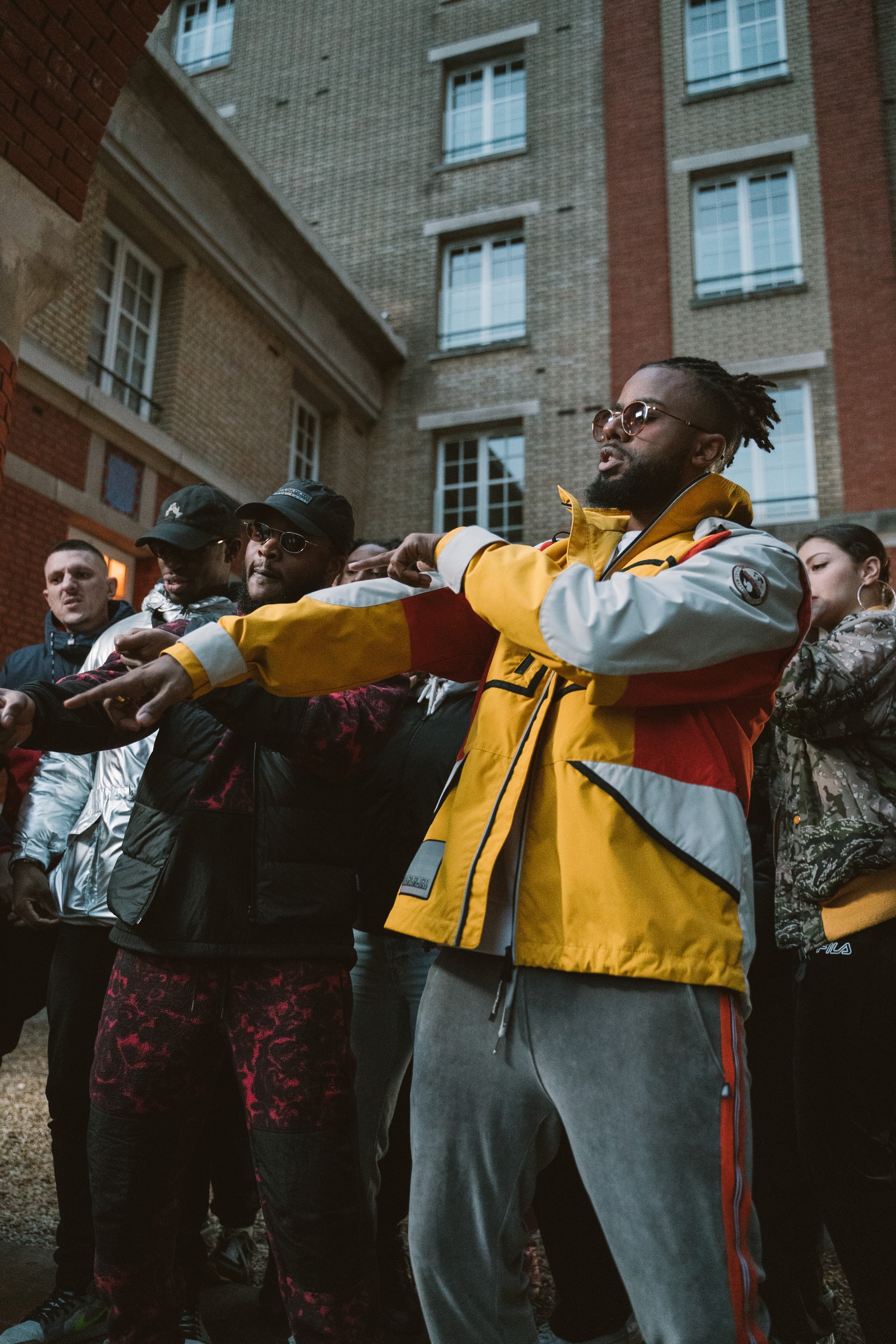 Lefa feat Dosseh : Dans les coulisses du clip de "Spécial"