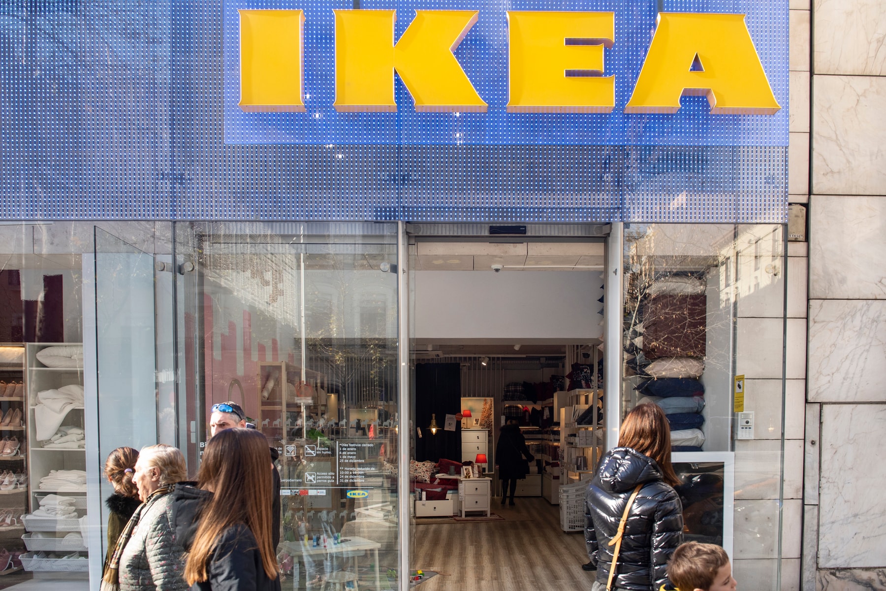 Ikea verse 41 millions d'euros aux parents d'un enfant tué par la chute d'un de ses meubles