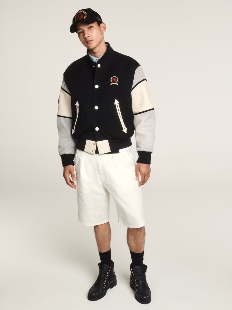 Tommy Hilfiger célèbre ses 35 ans d'héritage dans le lookbook de sa collection Printemps 2020