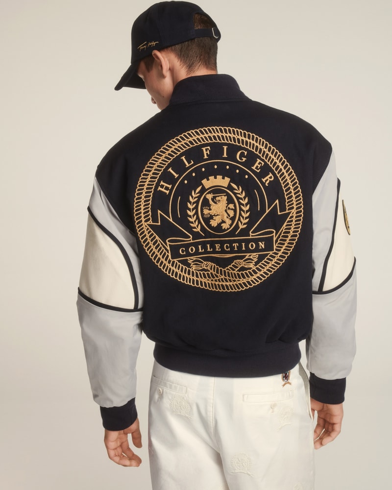 Tommy Hilfiger célèbre ses 35 ans d'héritage dans le lookbook de sa collection Printemps 2020