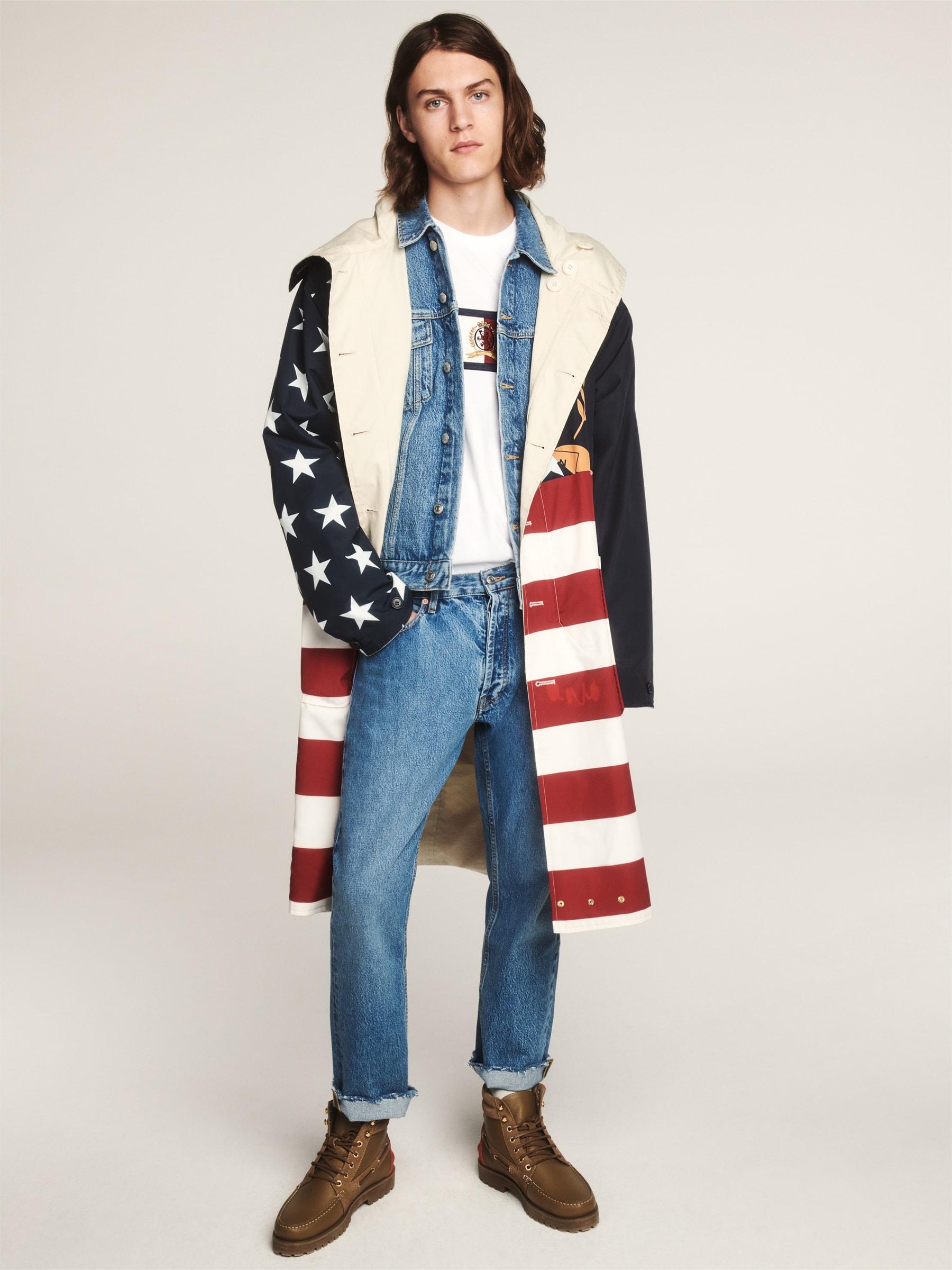 Tommy Hilfiger célèbre ses 35 ans d'héritage dans le lookbook de sa collection Printemps 2020