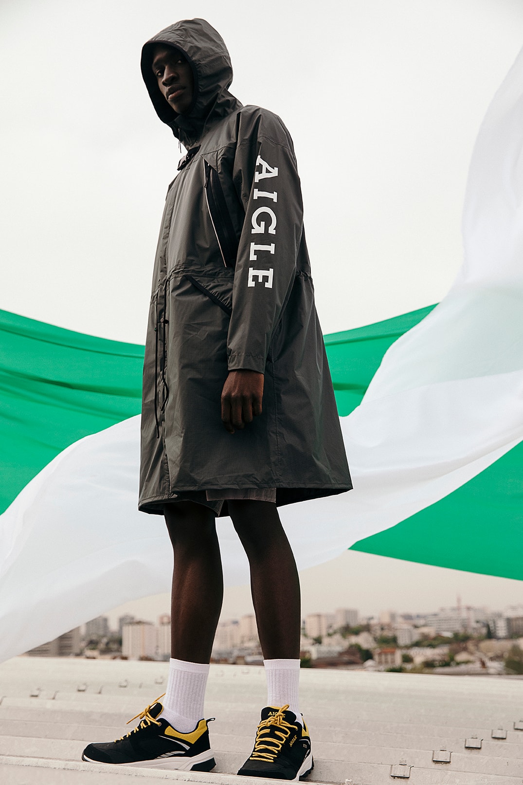Aigle dévoile une (très belle) et colorée nouvelle collection
