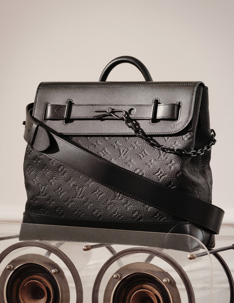 Louis Vuitton présente ses nouveaux sacs Homme imaginés par Virgil Abloh