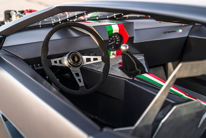 La Lamborghini imaginée par le studio français danton art kustoms est mise aux enchères