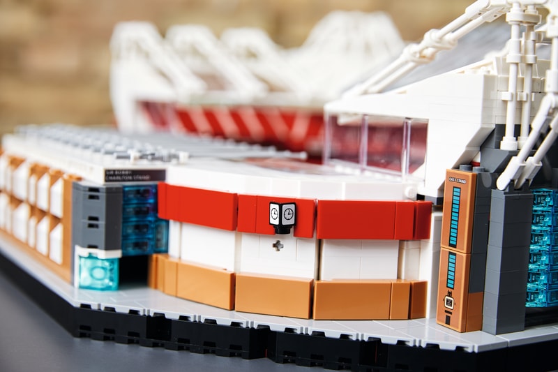 Lego reproduit le stade d'Old Trafford de Manchester United pour ses 110 ans 