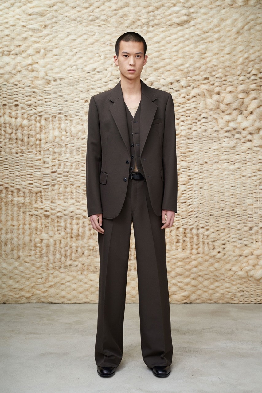 Christophe Lemaire présente sa collection Automne/Hiver, luxe chic et délicat 