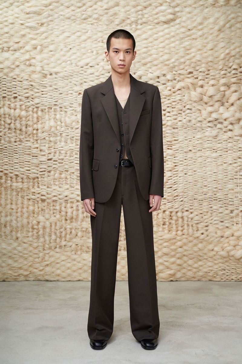 Christophe Lemaire présente sa collection Automne/Hiver, luxe chic et délicat 