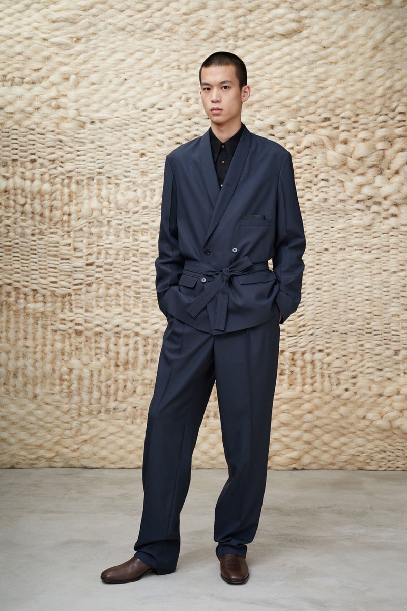 Christophe Lemaire présente sa collection Automne/Hiver, luxe chic et délicat 