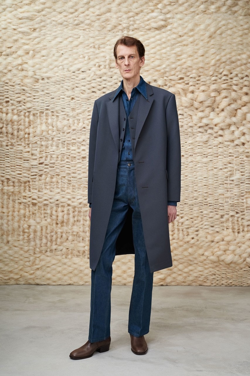 Christophe Lemaire présente sa collection Automne/Hiver, luxe chic et délicat 