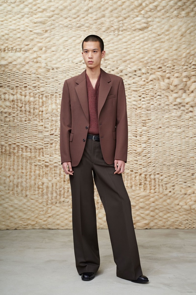Christophe Lemaire présente sa collection Automne/Hiver, luxe chic et délicat 