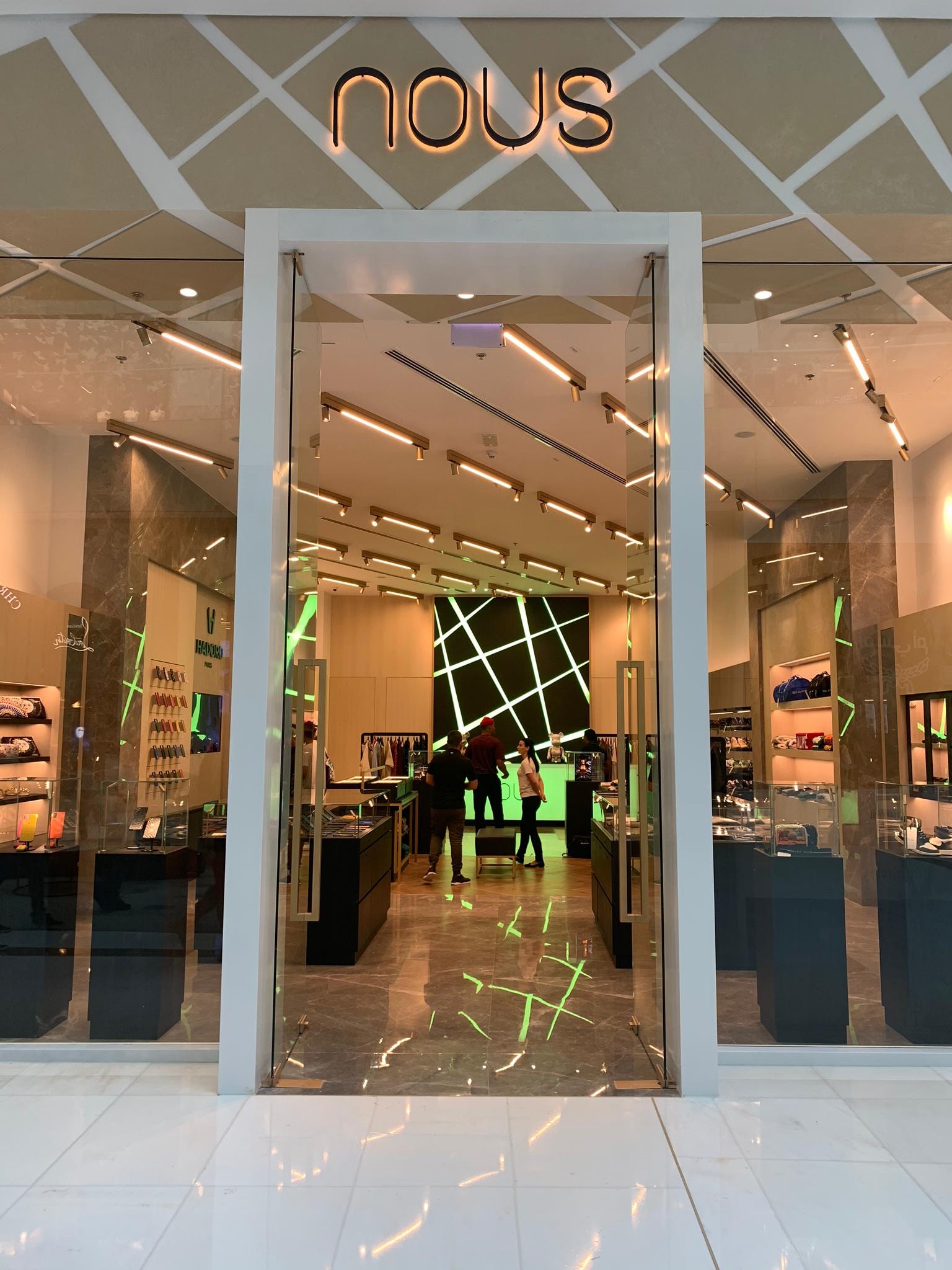 NOUS inaugure sa nouvelle boutique à Dubai