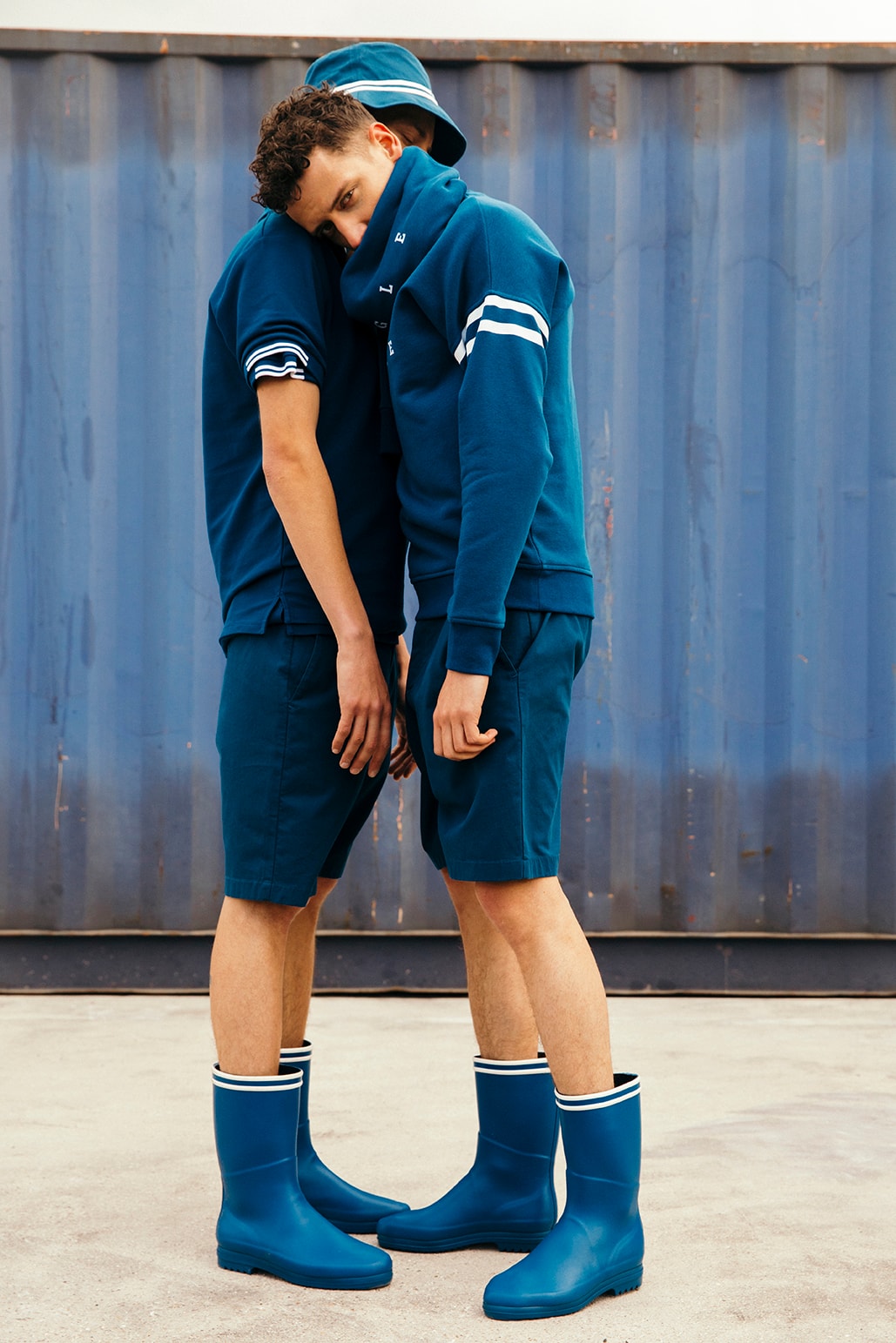 Aigle dévoile une (très belle) et colorée nouvelle collection