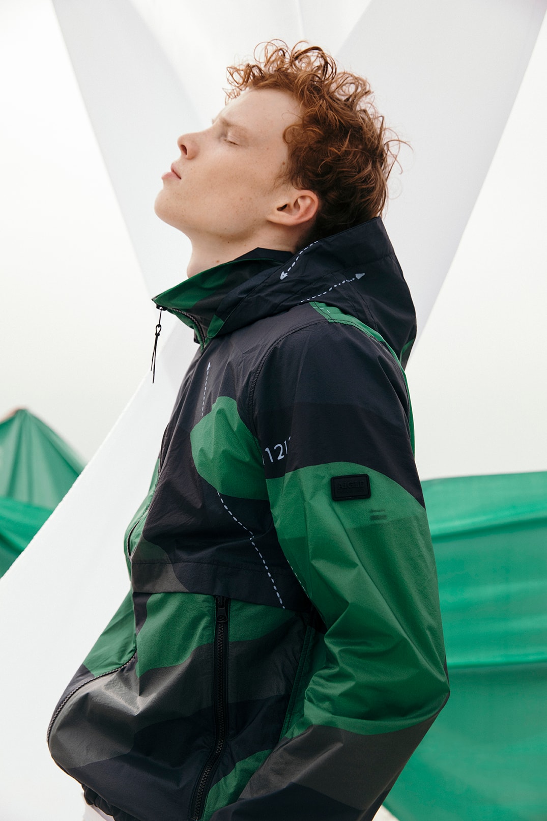 Aigle dévoile une (très belle) et colorée nouvelle collection