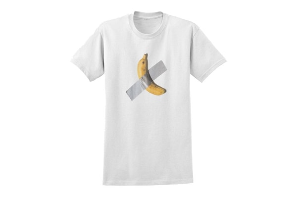 La Galerie Perrotin lance un t-shirt banane, reprenant l'oeuvre de Maurizio Cattelan
