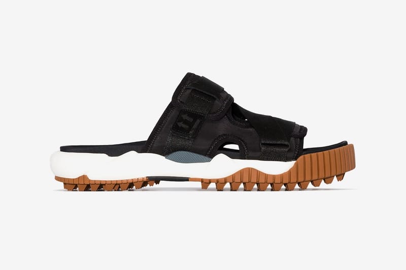 Off-White™ retravaille sa sneaker ODSY-1000 en version sandale