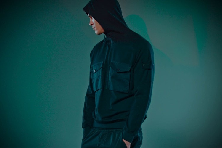 Stone Island renforce sa gamme monochrome avec de nouvelles pièces Printemps/Été 2020