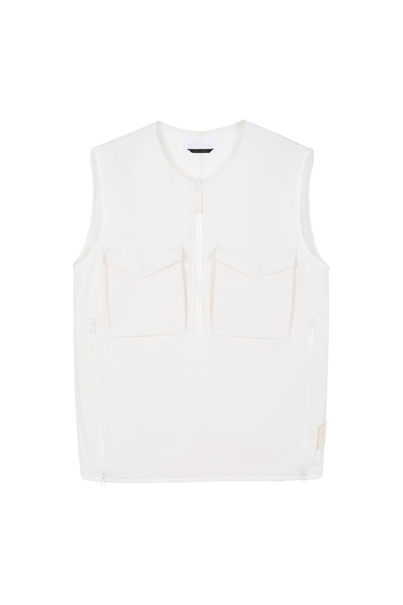 Stone Island renforce sa gamme monochrome avec de nouvelles pièces Printemps/Été 2020