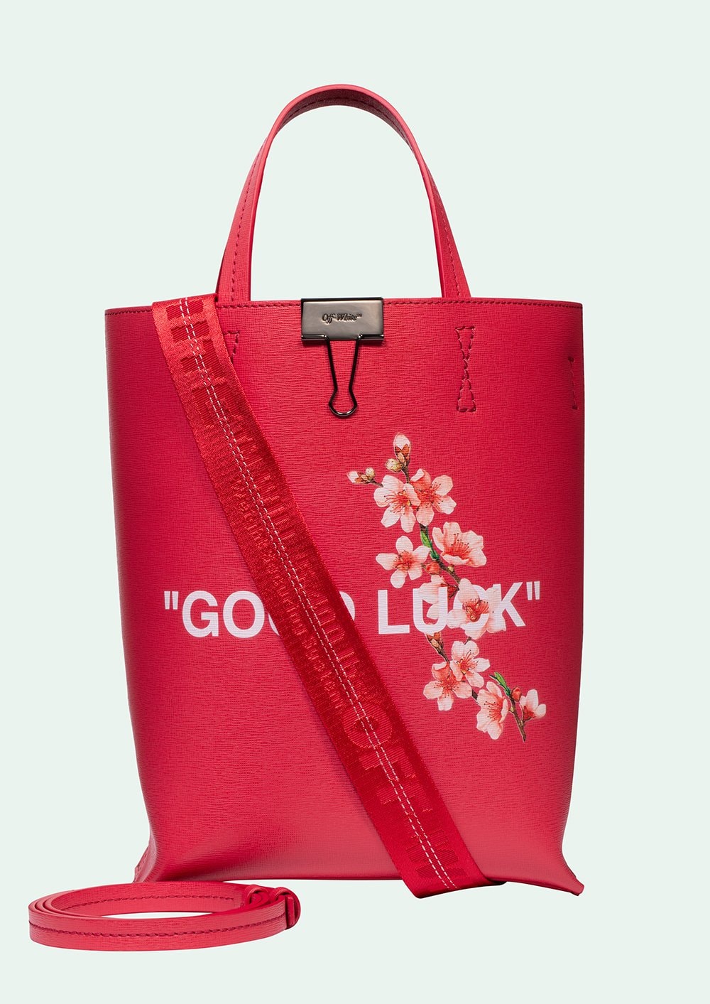 Off-White™ dévoile une collection à base de "Good Luck" pour la nouvelle année