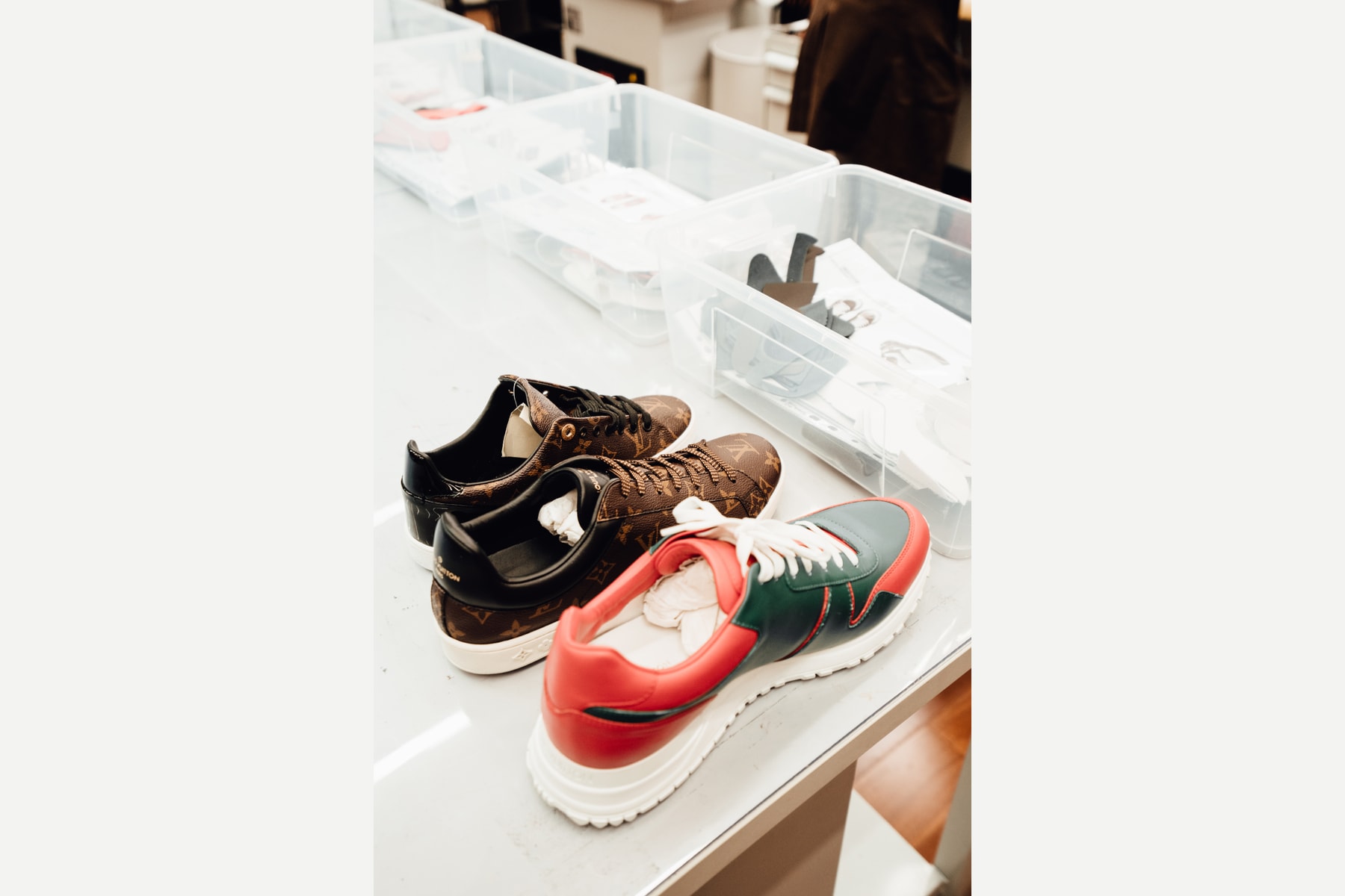 Studio Visite - Dans les ateliers chaussures et sneakers de Louis Vuitton