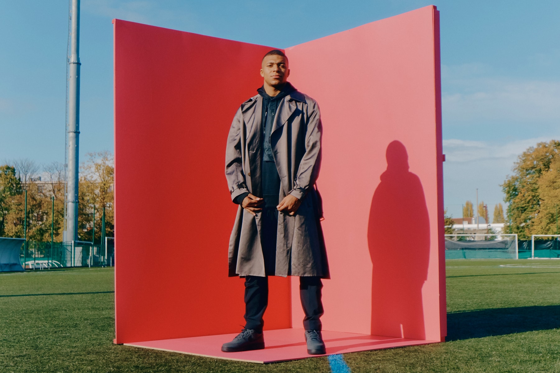 Dans le salon de Kylian Mbappé avec la jeunesse bondynoise, là où les rêves n'ont pas d'âge