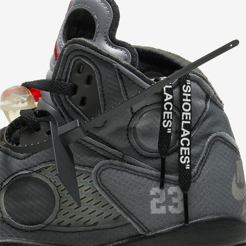 Off-White™ x Air Jordan 5  : Les images officielles