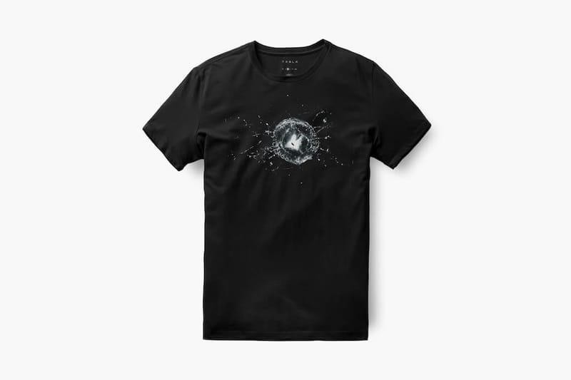 Tesla met en vente un tee-shirt en hommage à sa présentation ratée du cybertruck
