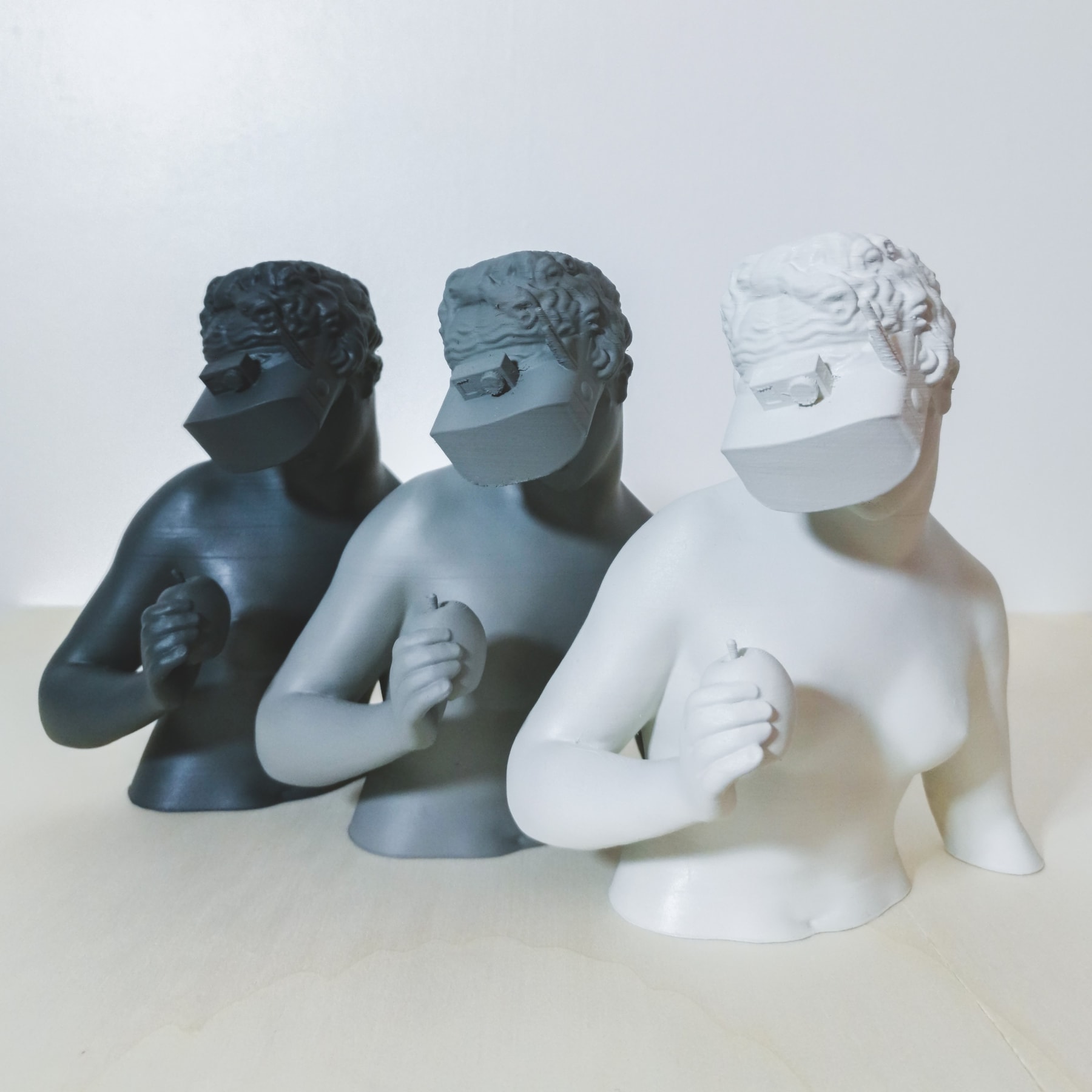 Why Bother With Reality? se demande l'artiste Parse/Error dans sa nouvelle sculpture