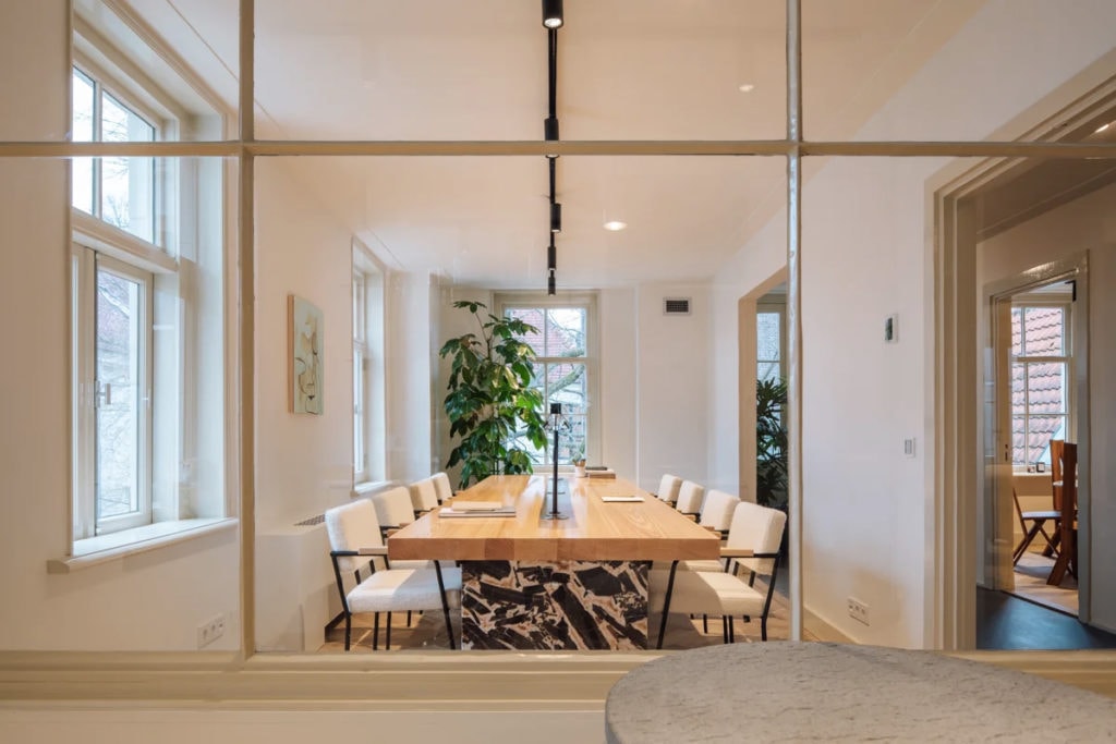 Un des plus vieux hôpitaux d'Amsterdam transformé en espace de co-working