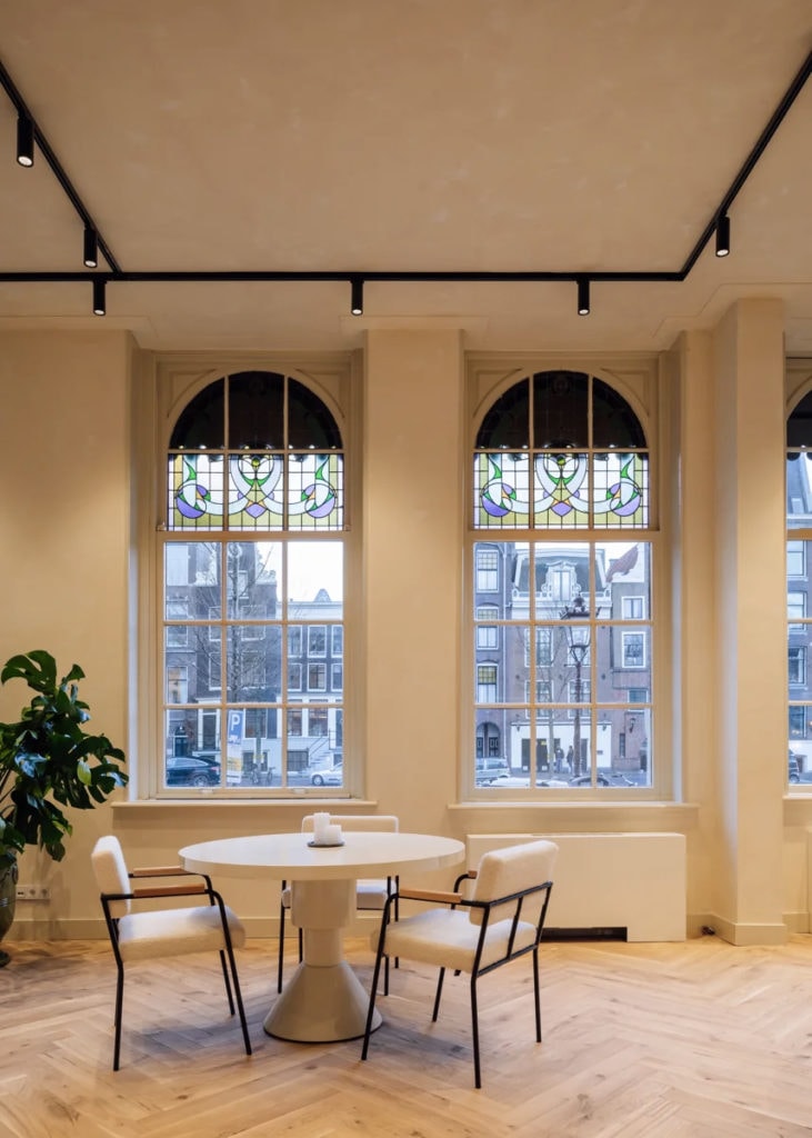 Un des plus vieux hôpitaux d'Amsterdam transformé en espace de co-working