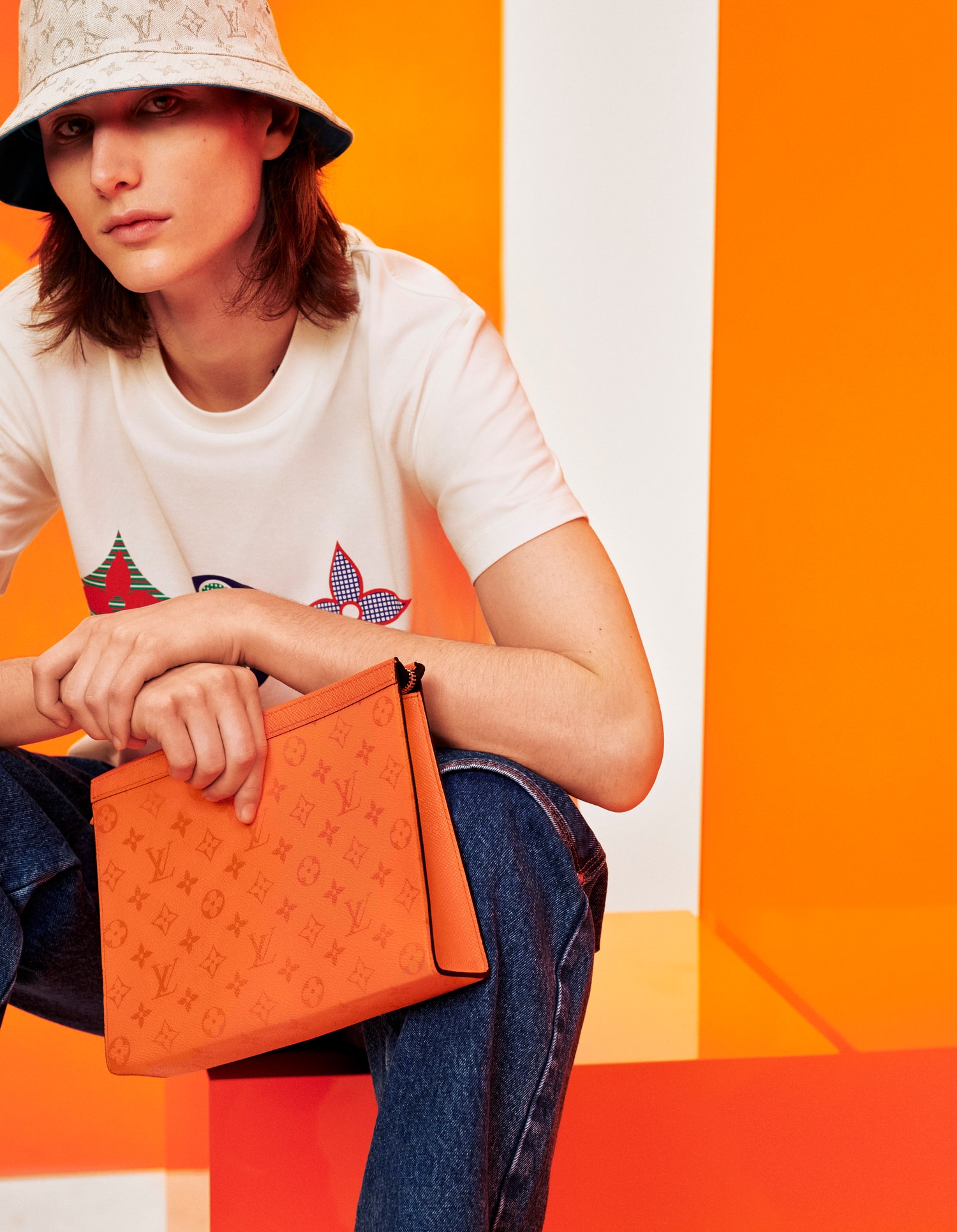 Louis Vuitton présente les nouveaux coloris de sa collection de maroquinerie Taïgarama