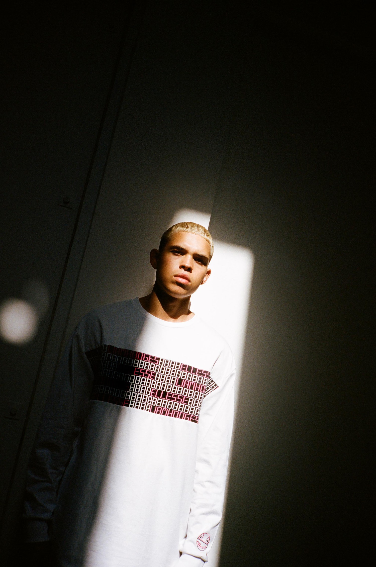 Ellesse et Liam Hodges imaginent une capsule en hommage au tennis des années 80