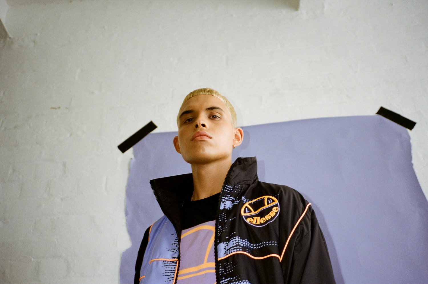 Ellesse et Liam Hodges imaginent une capsule en hommage au tennis des années 80
