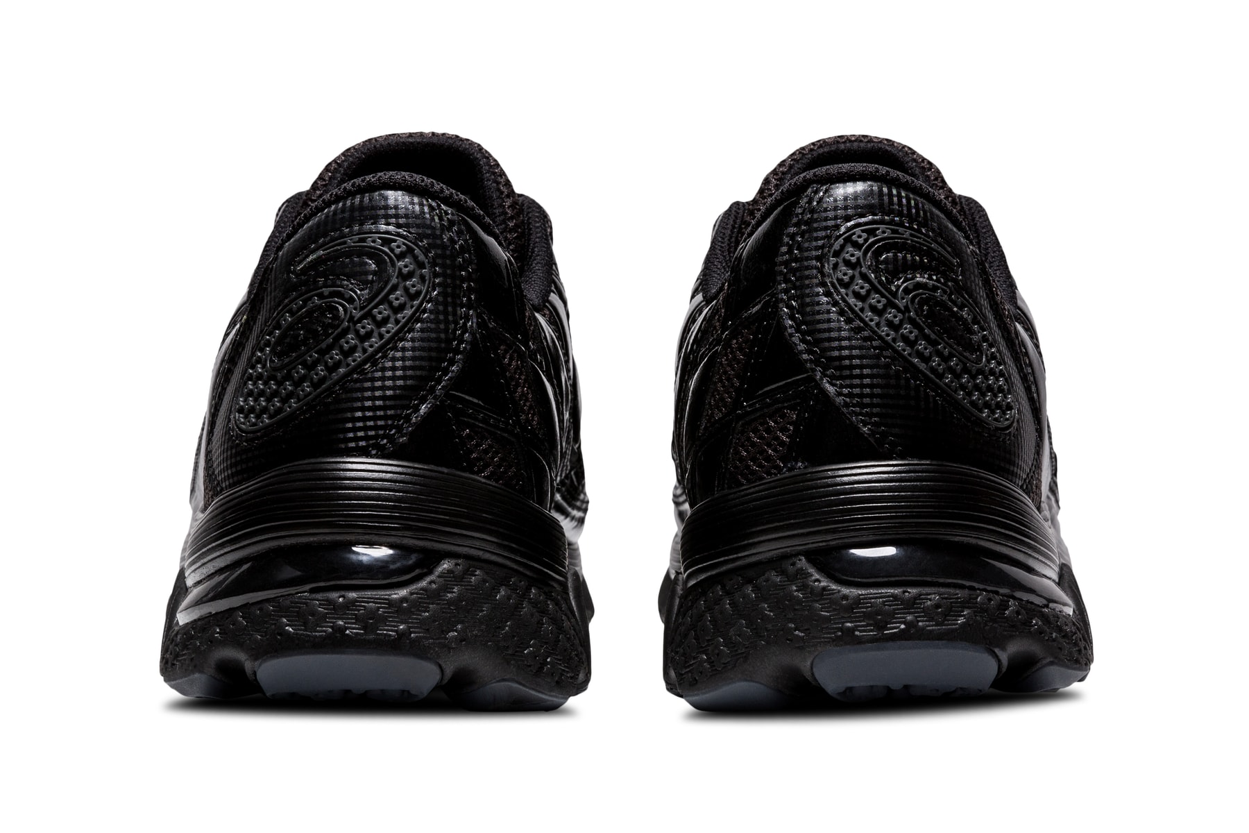 Photo ASICS x Kiko Kostadinov