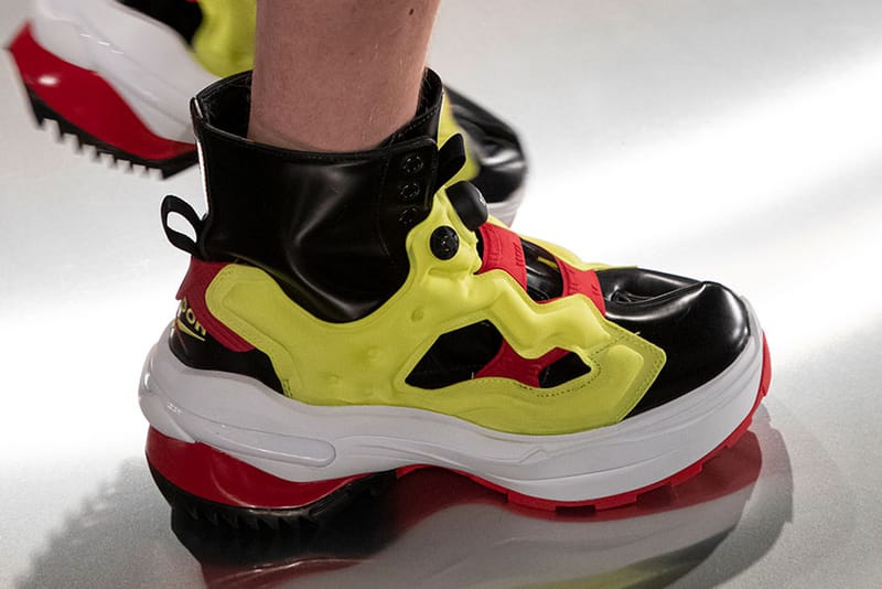 Un aperçu détaillé de la Maison Margiela x Reebok Tabi Instapump Fury