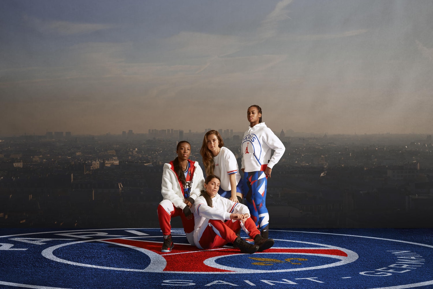 PSG x Jordan : La collection femme se dévoile dans des images officielles