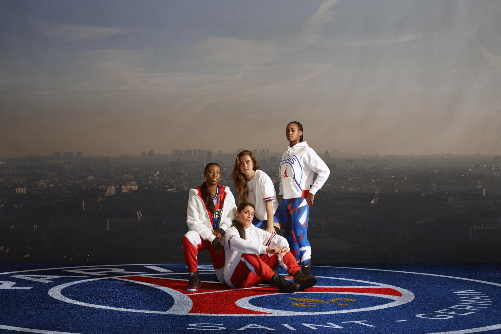 PSG x Jordan : La collection femme se dévoile dans des images officielles