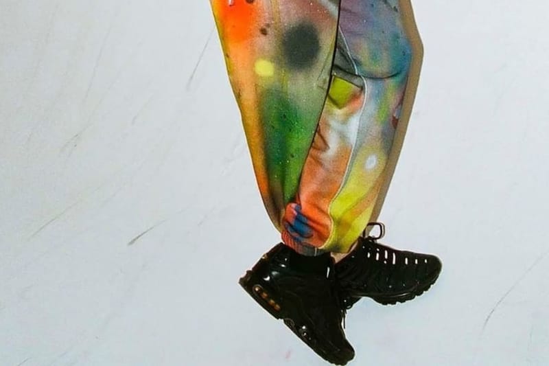 Supreme partage les premières images officielles de sa Nike Air Max Plus TN