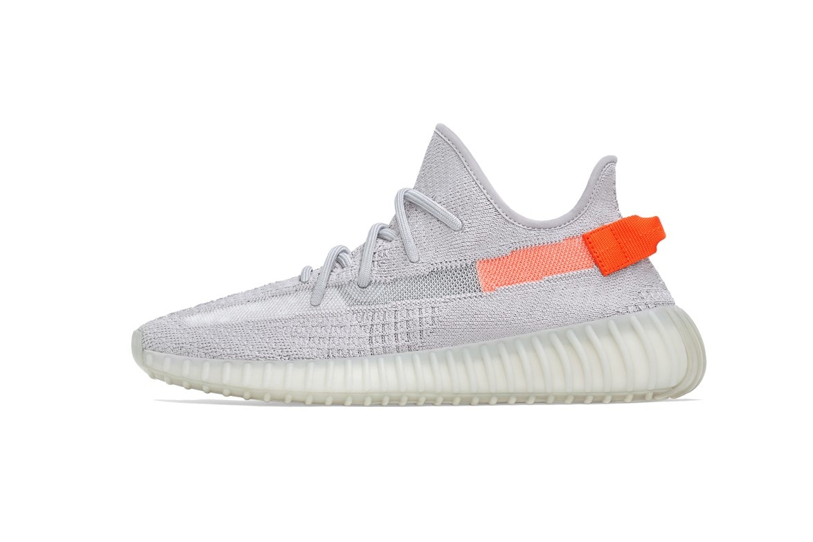 Photo YEEZY BOOST 350 V2 "Earth", "Flax" et "Tail Light"