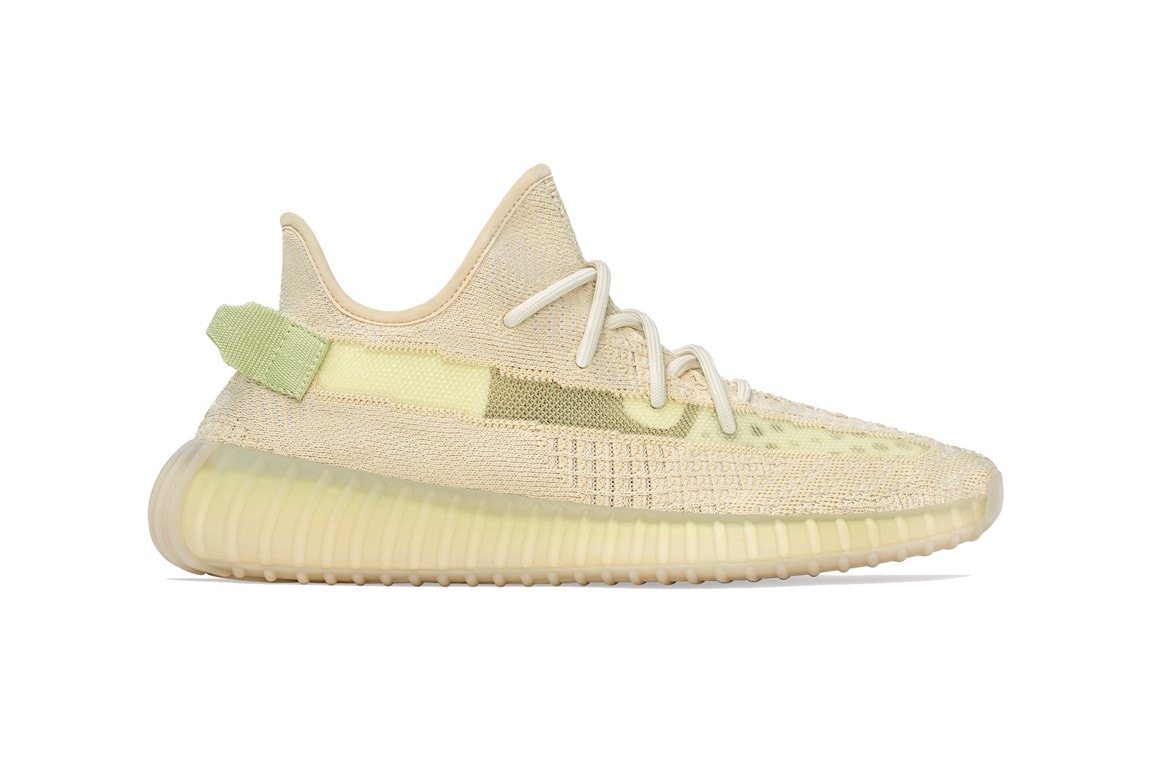 Photo YEEZY BOOST 350 V2 "Earth", "Flax" et "Tail Light"