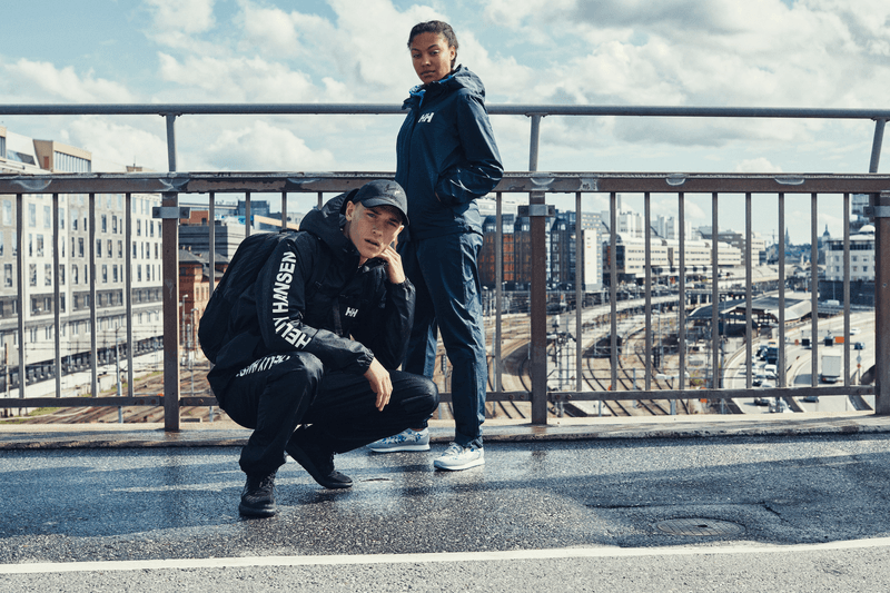Helly Hansen dévoile sa nouvelle collection aux accents nineties